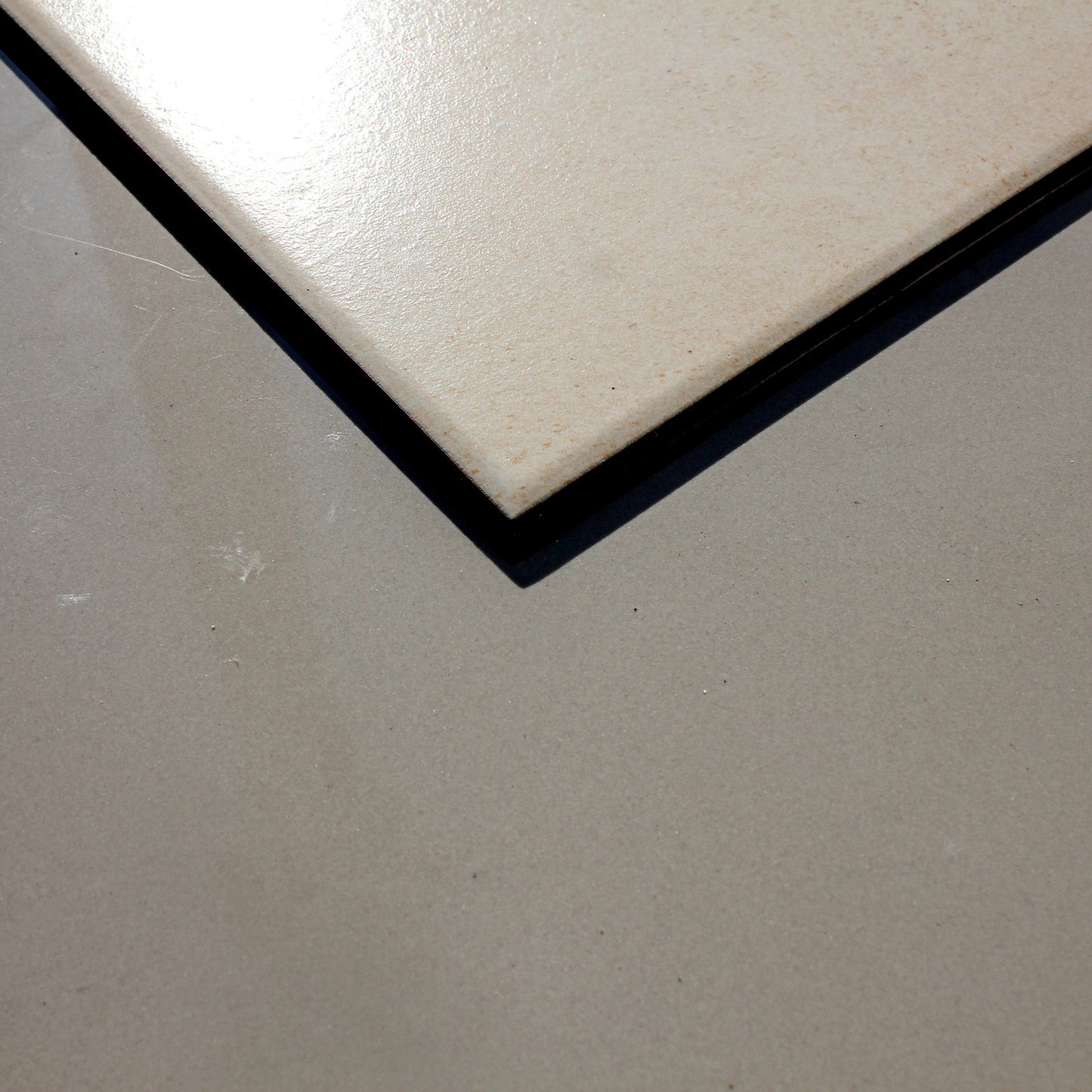 PORTLAND BEIGE 50X50 (M2)